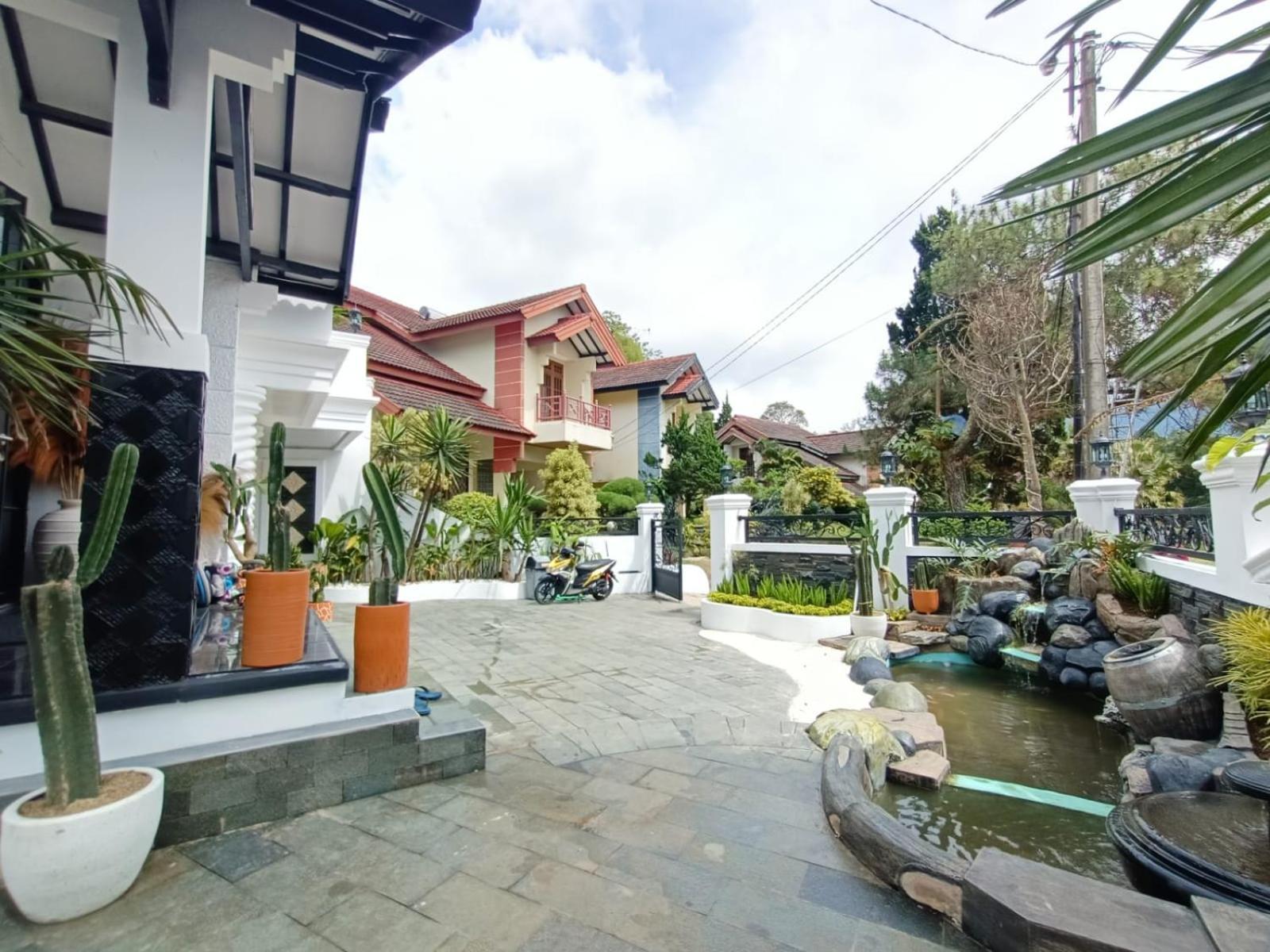 Villa Kota Bunga Malini 10 Cikundul Εξωτερικό φωτογραφία