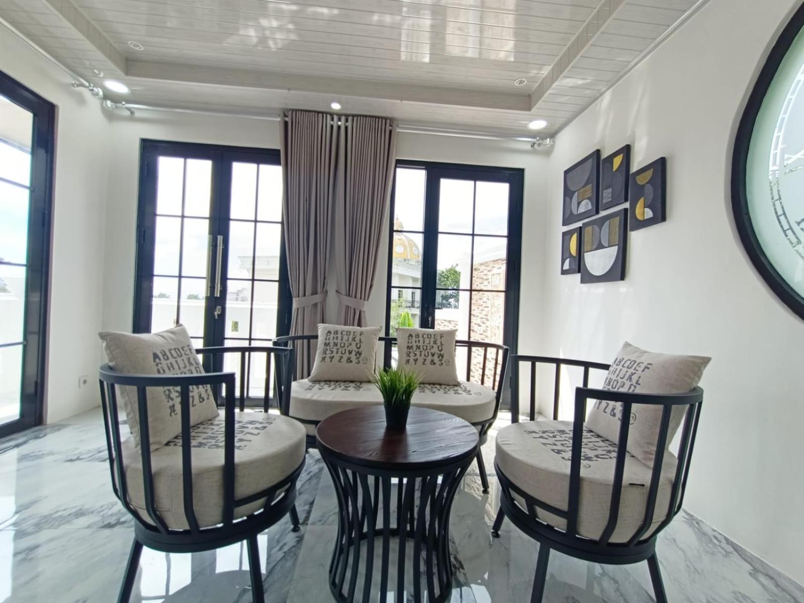 Villa Kota Bunga Malini 10 Cikundul Εξωτερικό φωτογραφία
